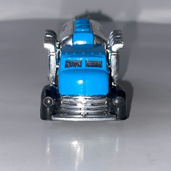 Mattel Hot Wheels Fast Gassin 2/10 Diecast Truck 190/250 HW Metro 2018 Blue - Picture 7 of 12